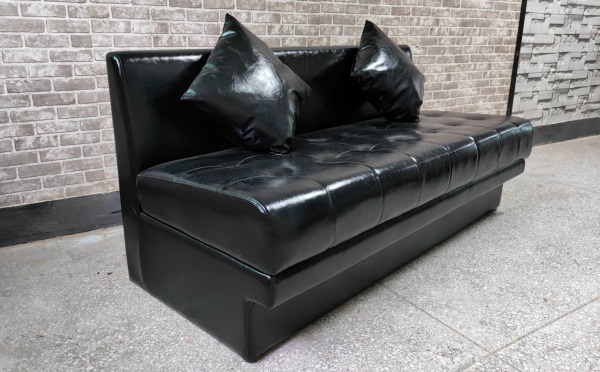 現(xiàn)代風(fēng)格酒吧輕奢時(shí)尚KTV酒吧會(huì)所沙發(fā)