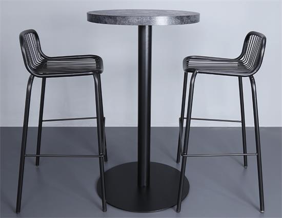 音樂(lè)酒吧桌子