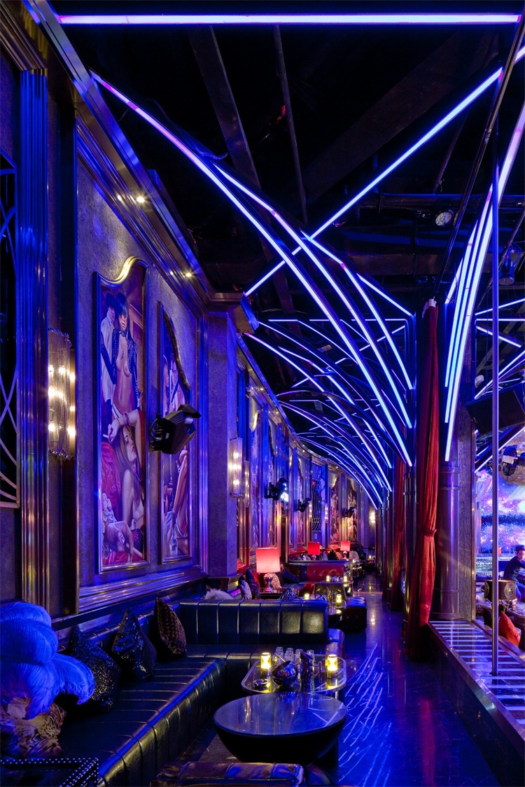 酒吧空間設(shè)計(jì)效果圖